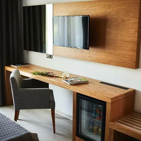 Ruwais Hotel Cesme